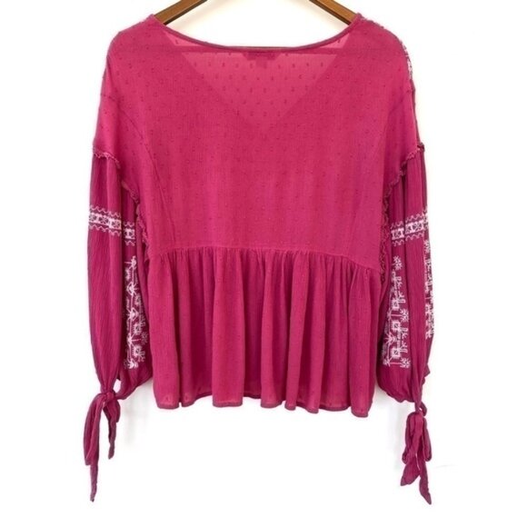 American Eagle v-neck  top with dropped sleeves, empire waisted, loose & flowy - Picture 9 of 12